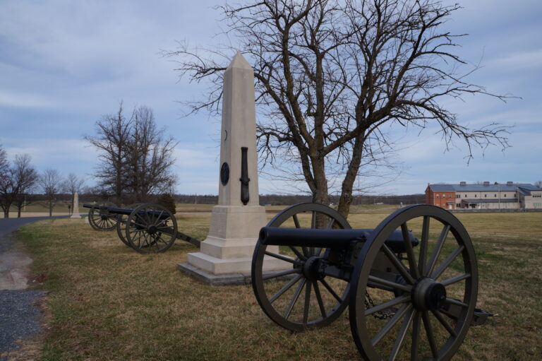 13th New York Light Artillery monument